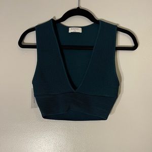 Aritzia Babaton Carlotta Top NWT